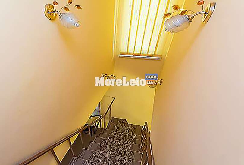 Отель Меркурий