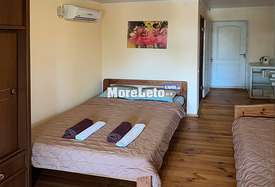 Стандарт с видом на бассейн 2(+1) - Корпус Моне. Отель Каролинка-2